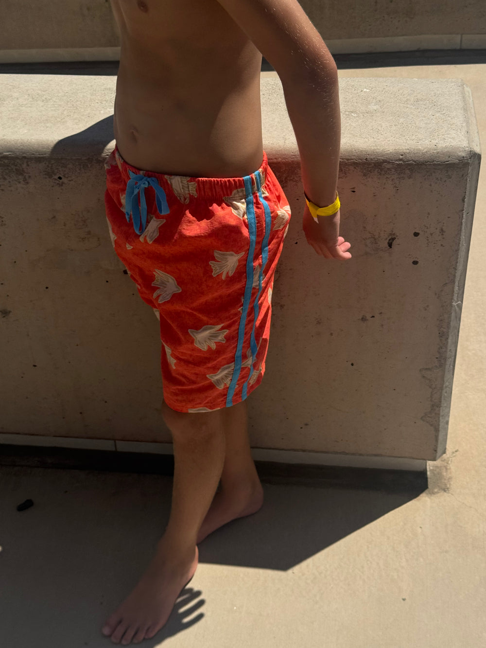 Boardies - red/stripe