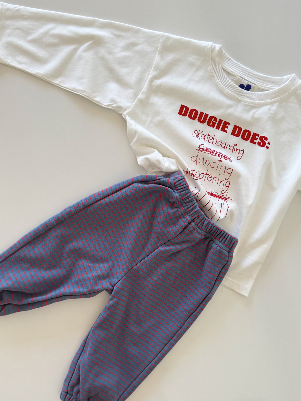 Dougie Does long sleeve tee - white/red