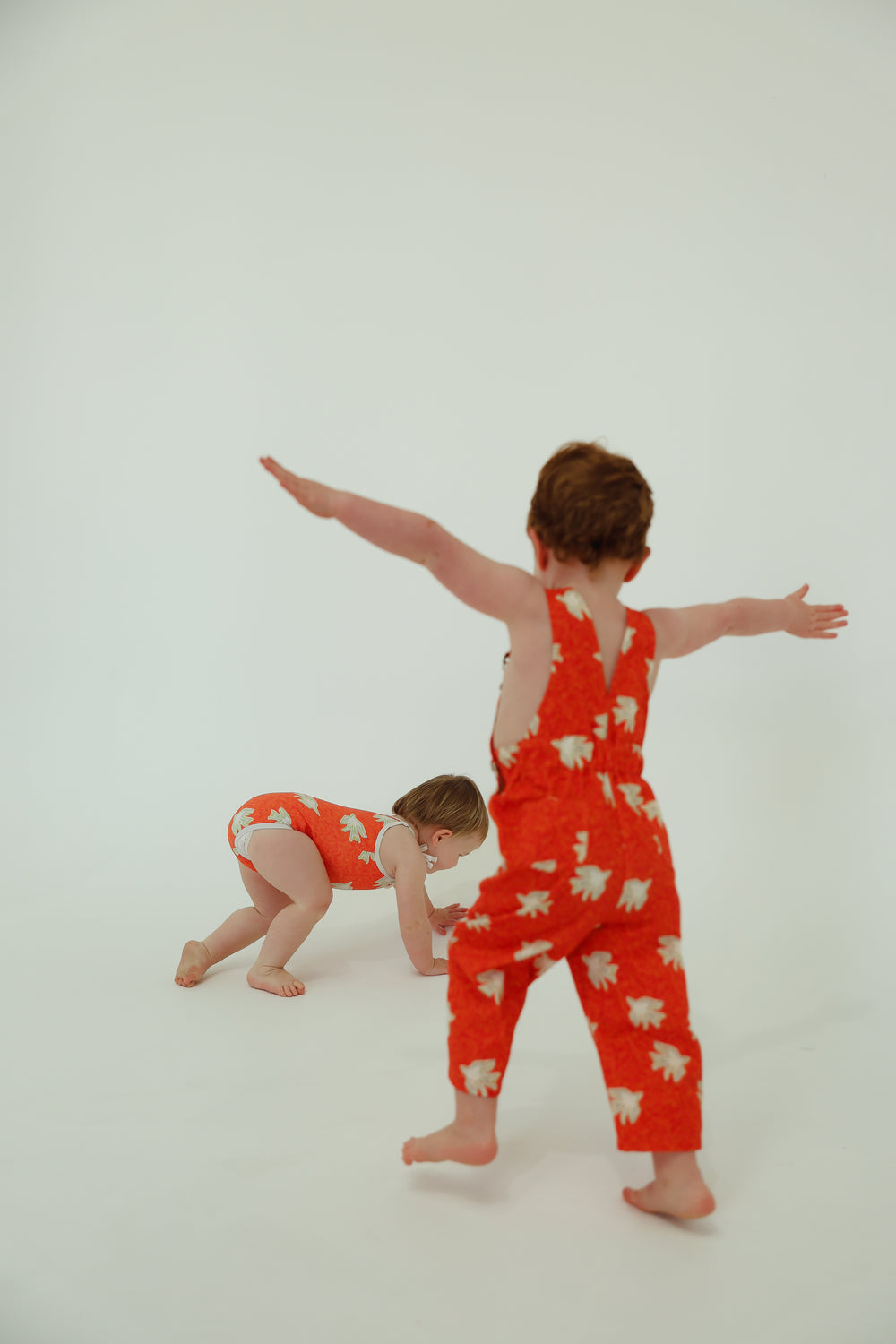 Le petit oiseau overalls