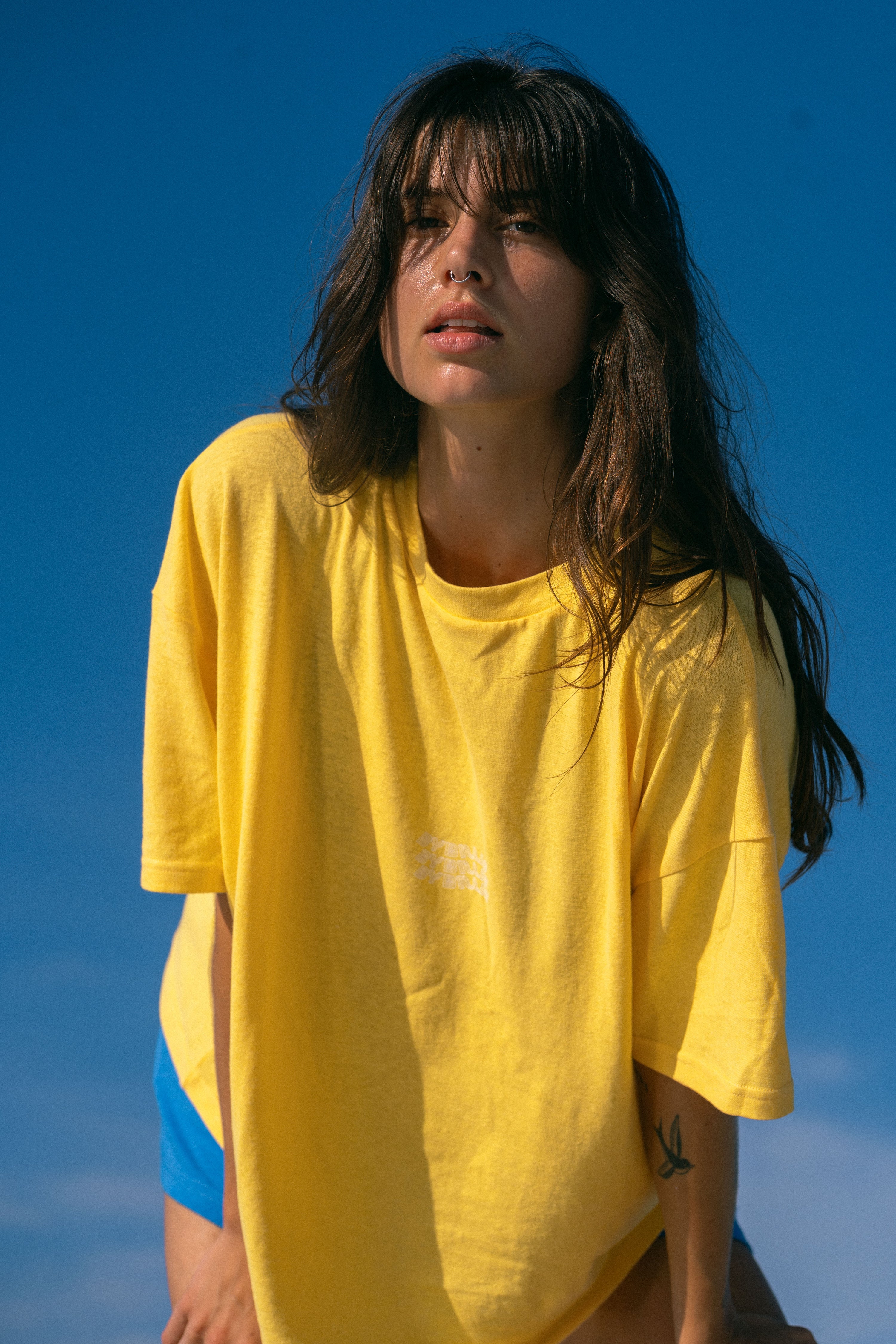 By Billie hemp/cotton tee - yellow