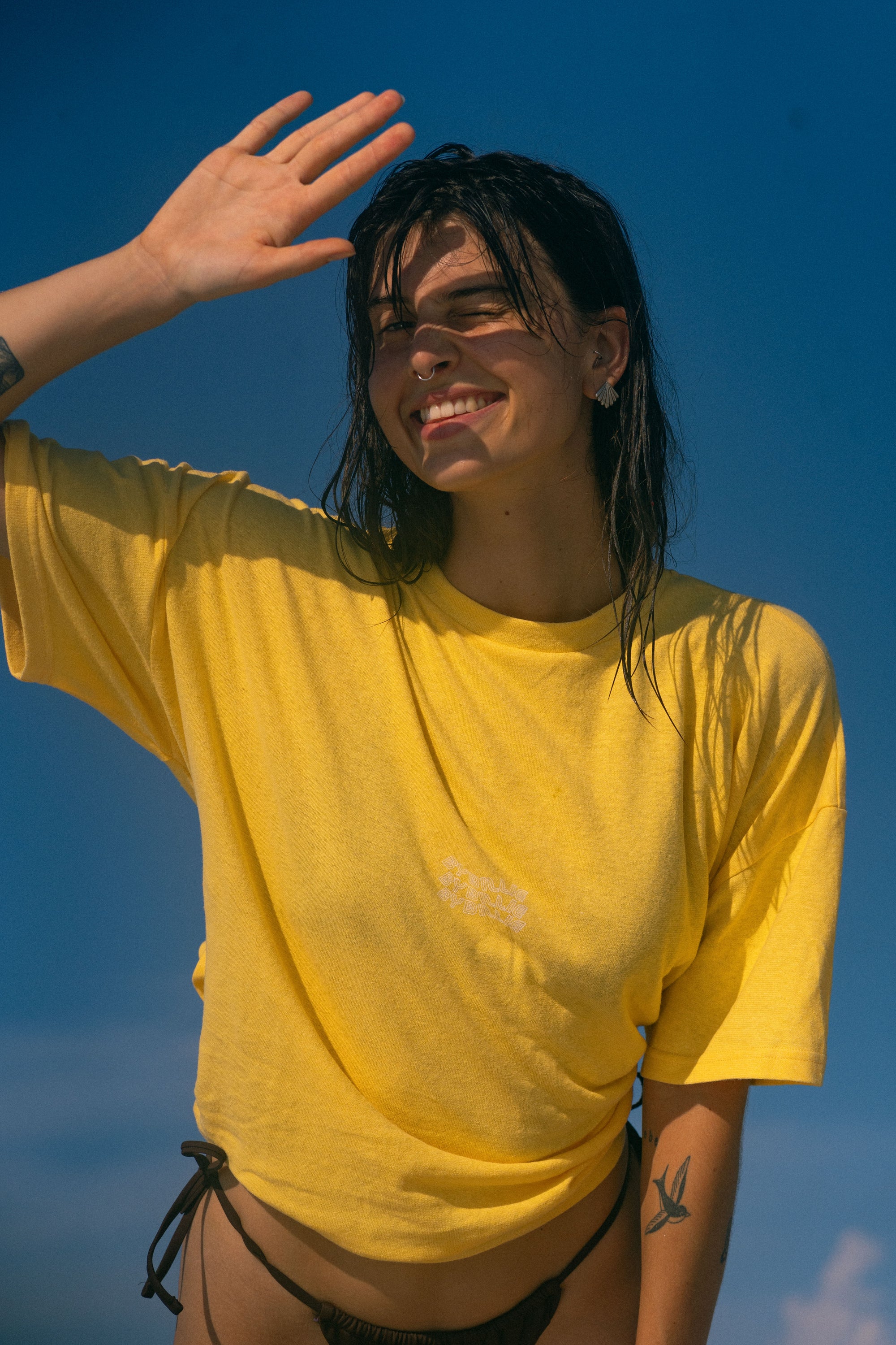 By Billie hemp/cotton tee - yellow