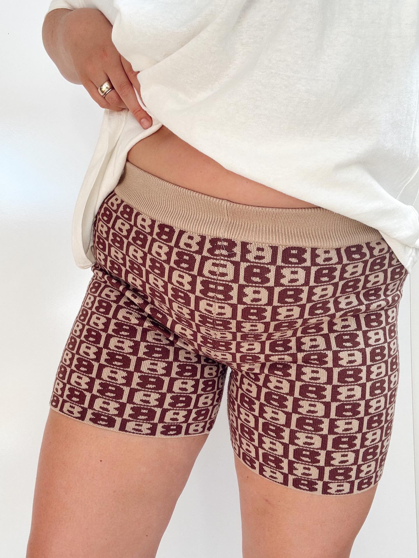 BB womens knit shorts - brown/camel