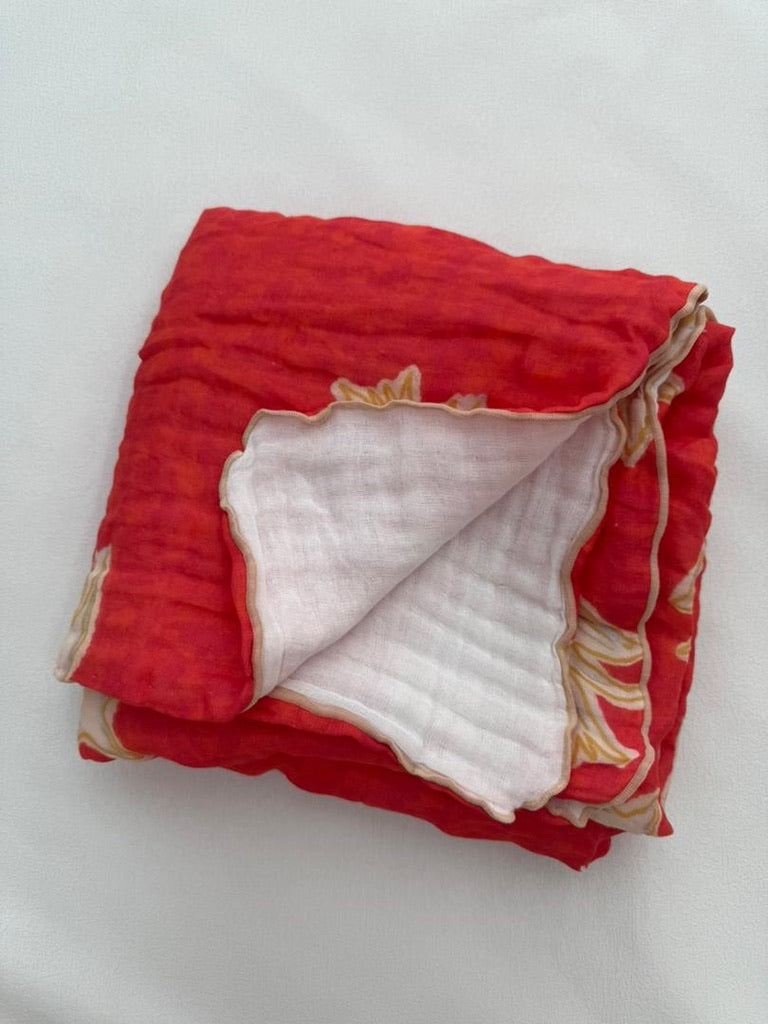 Le petit oiseau muslin swaddle