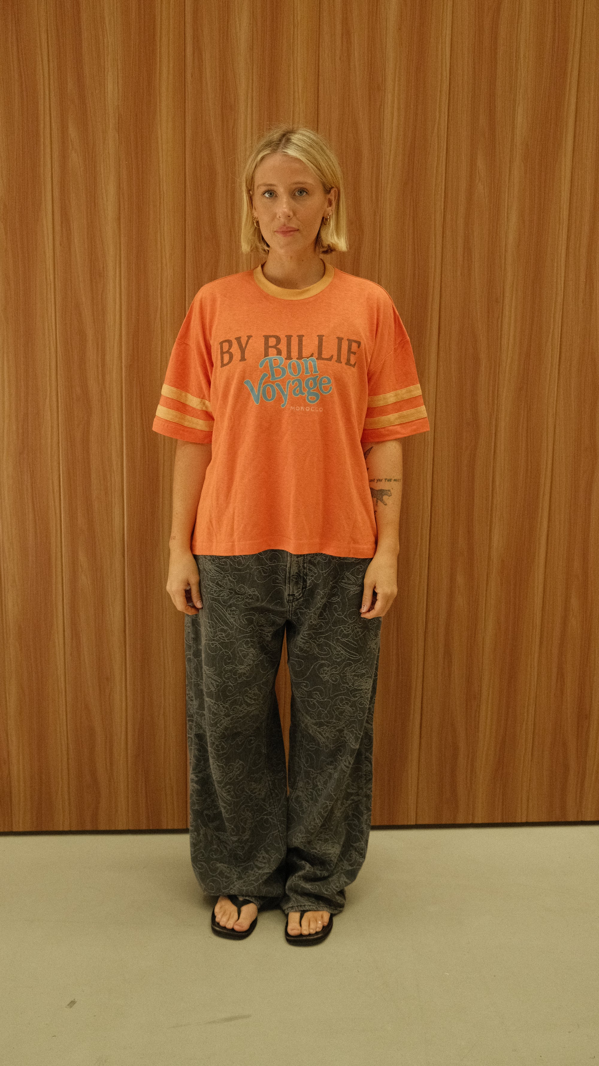 Athletic hemp/cotton tee - bon voyage