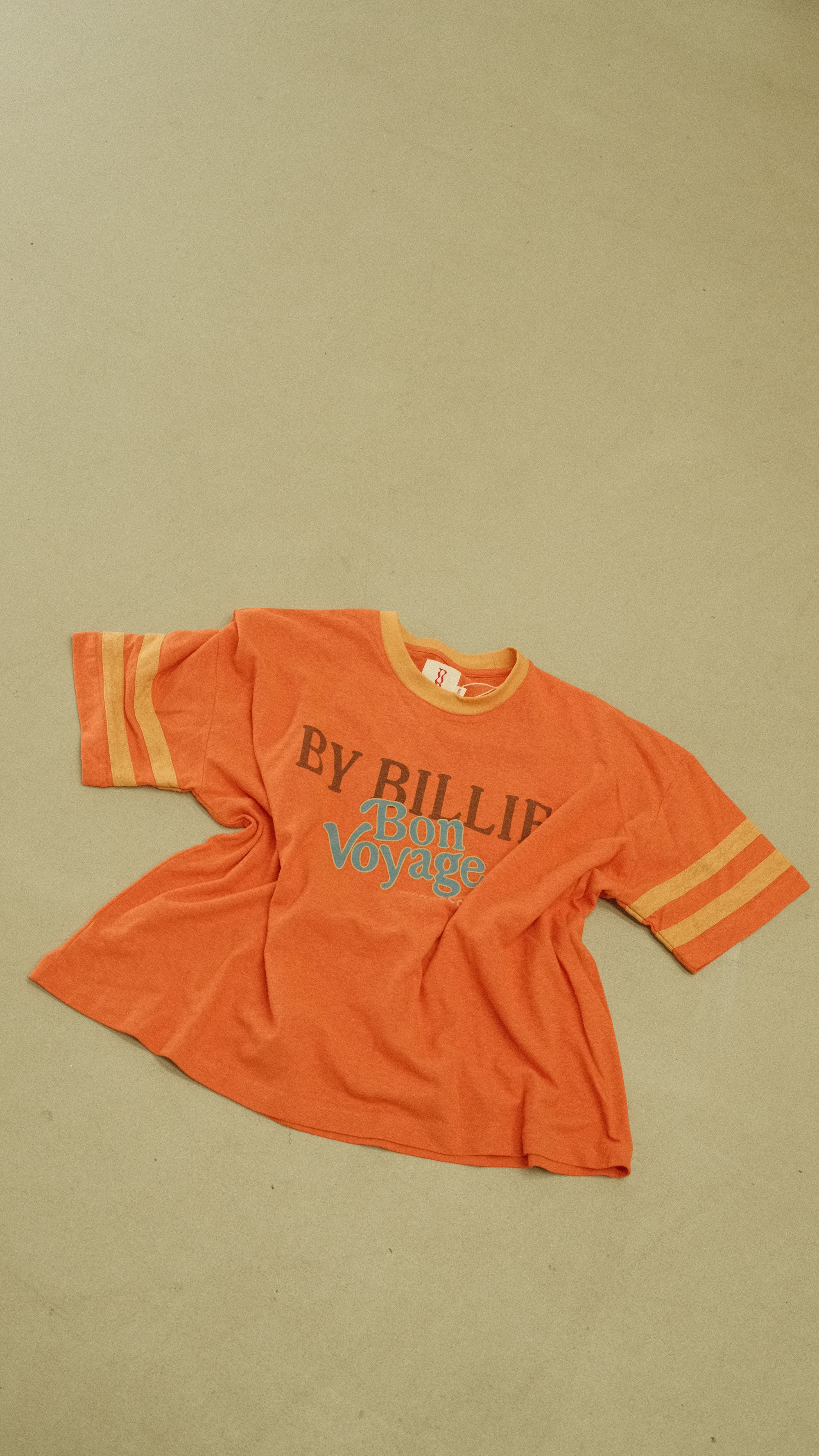Athletic hemp/cotton tee - bon voyage