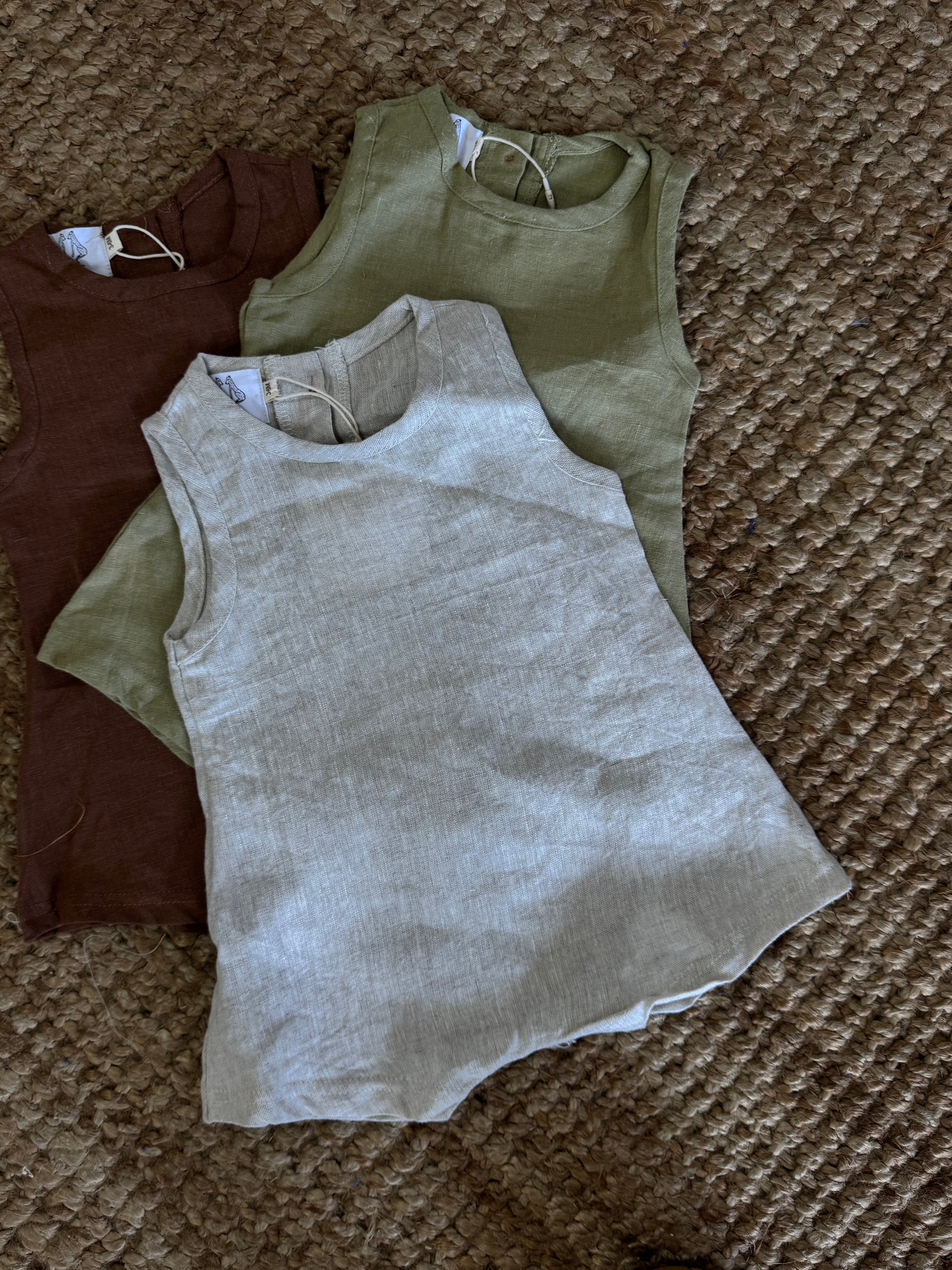 Beige linen romper - FAULTY