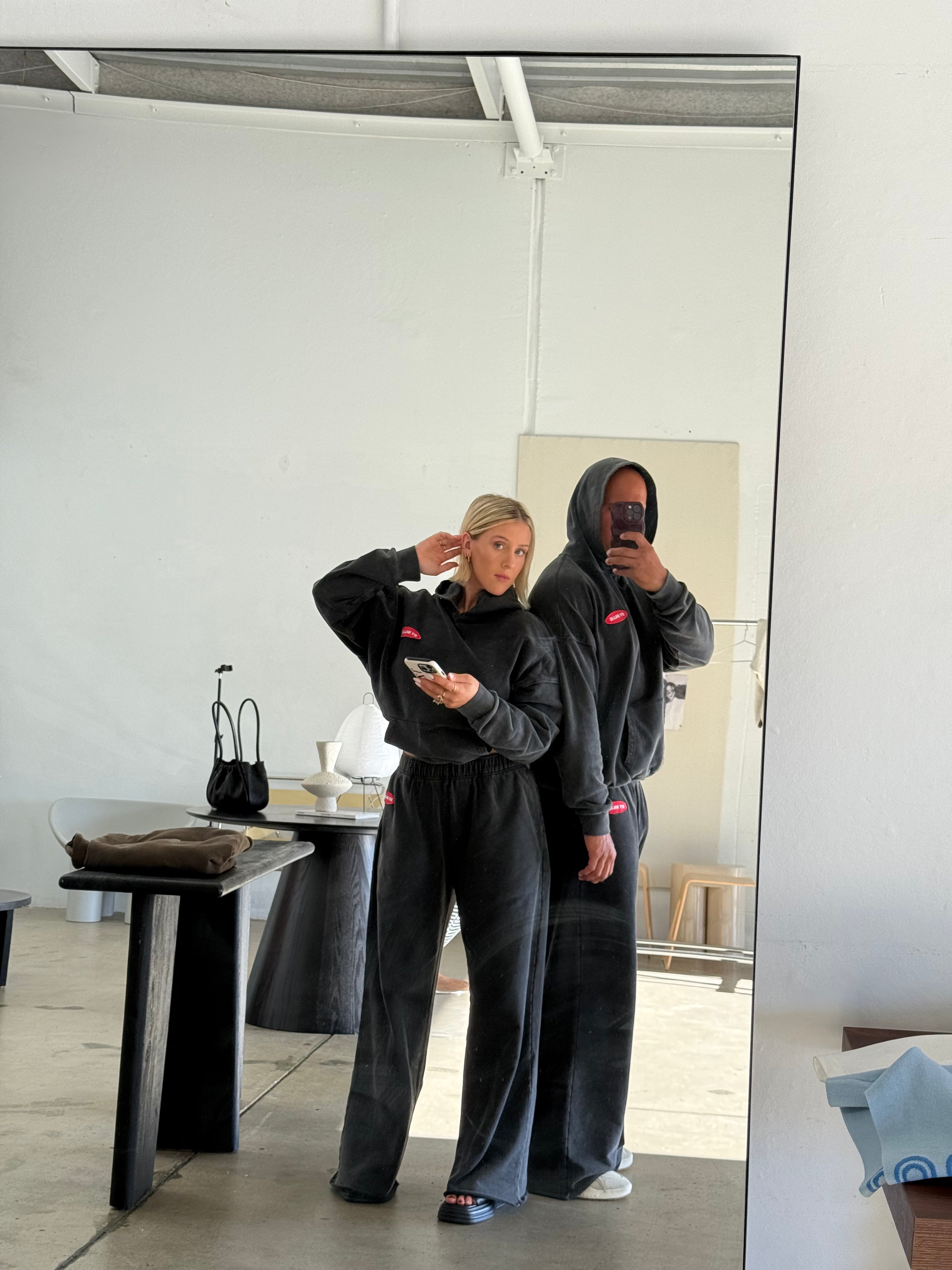 Essential trackpant - charcoal
