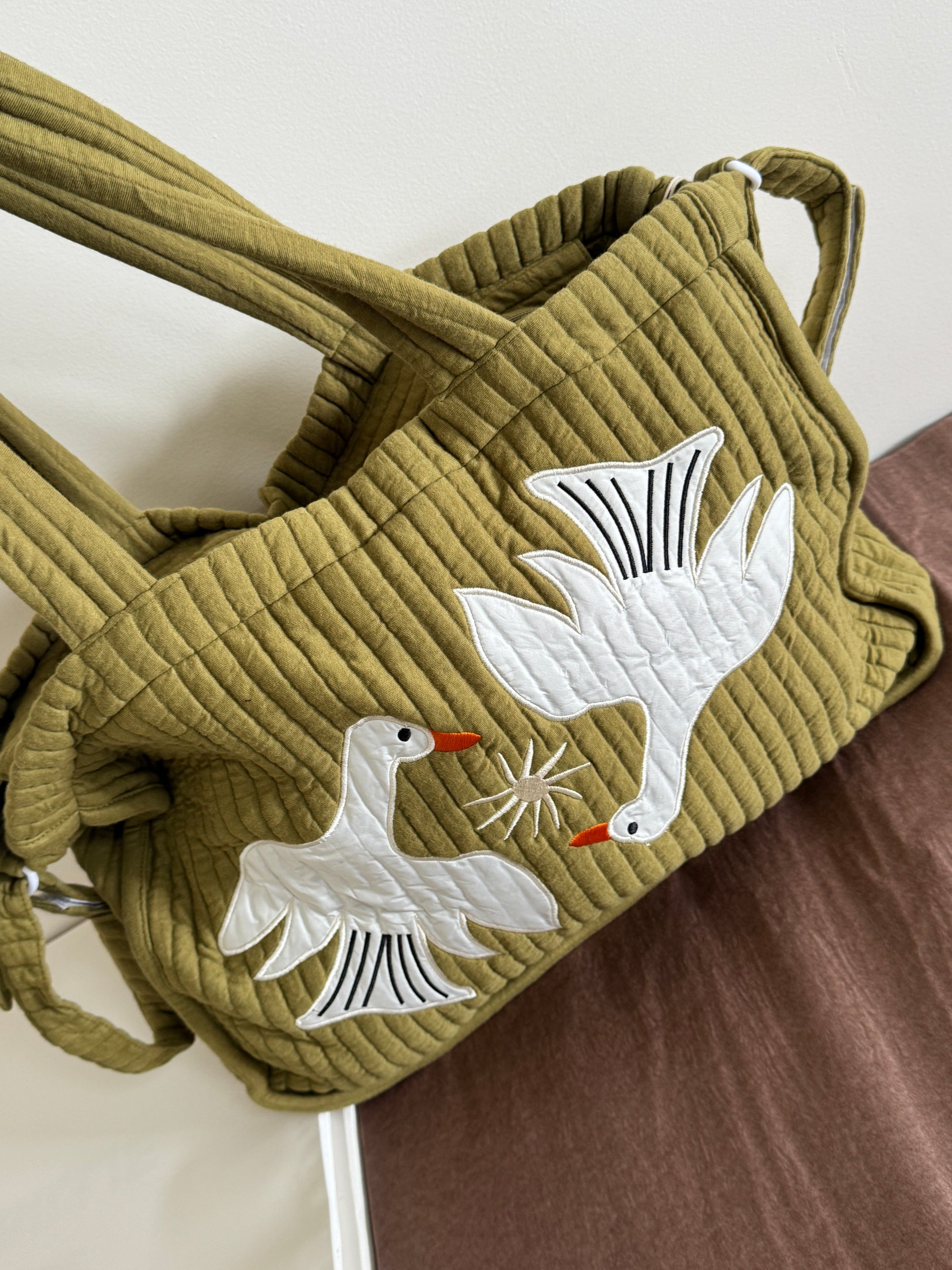 The By Billie baby bag - olive