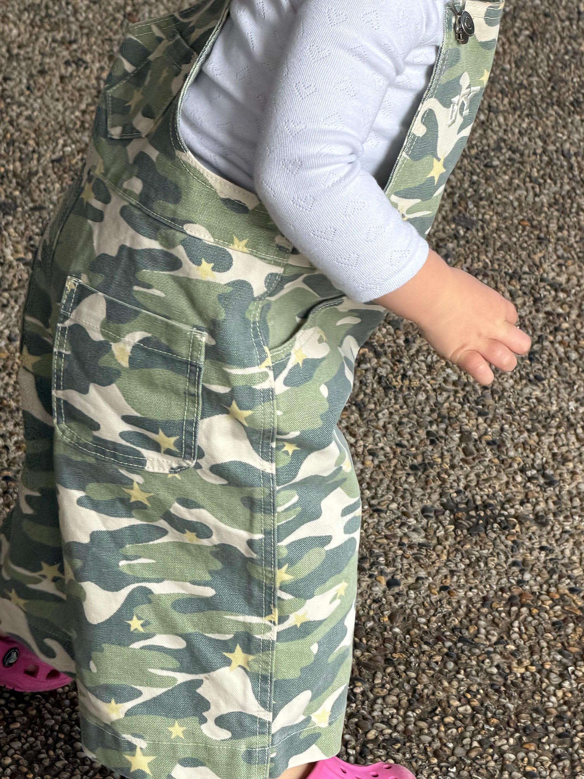 Overalls - camo star