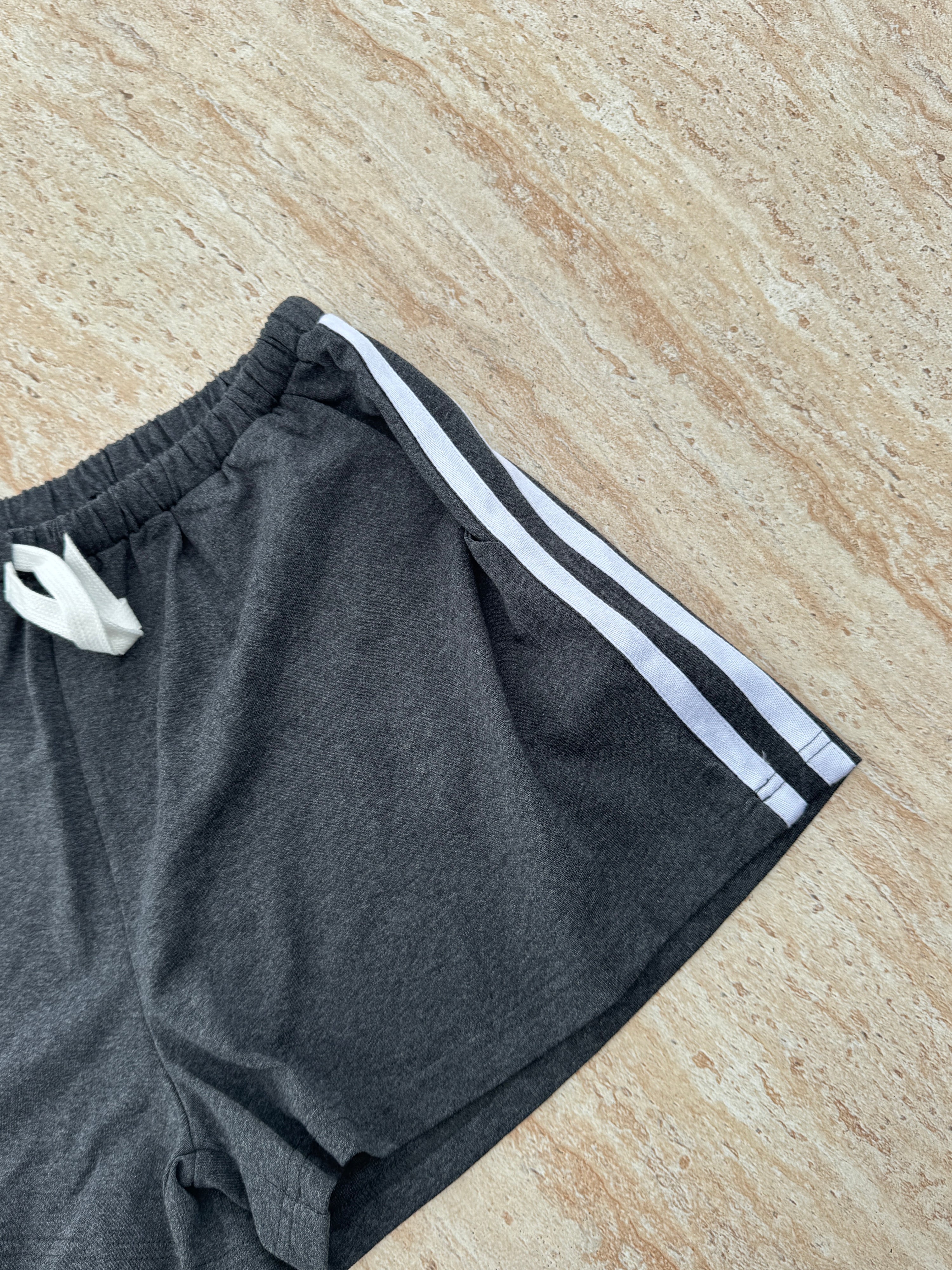 Everyday shorts - charcoal