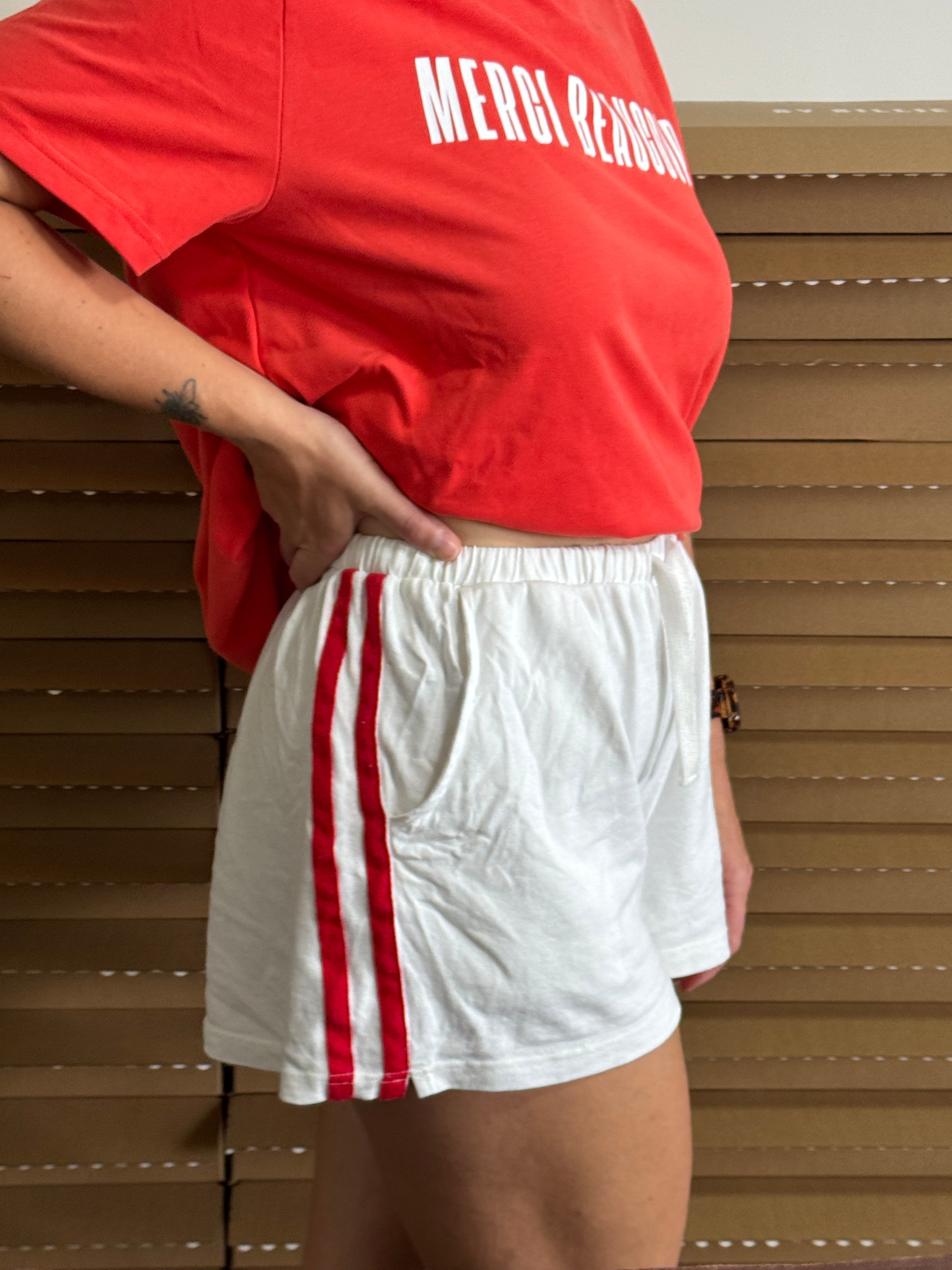 Everyday shorts - white/chilli