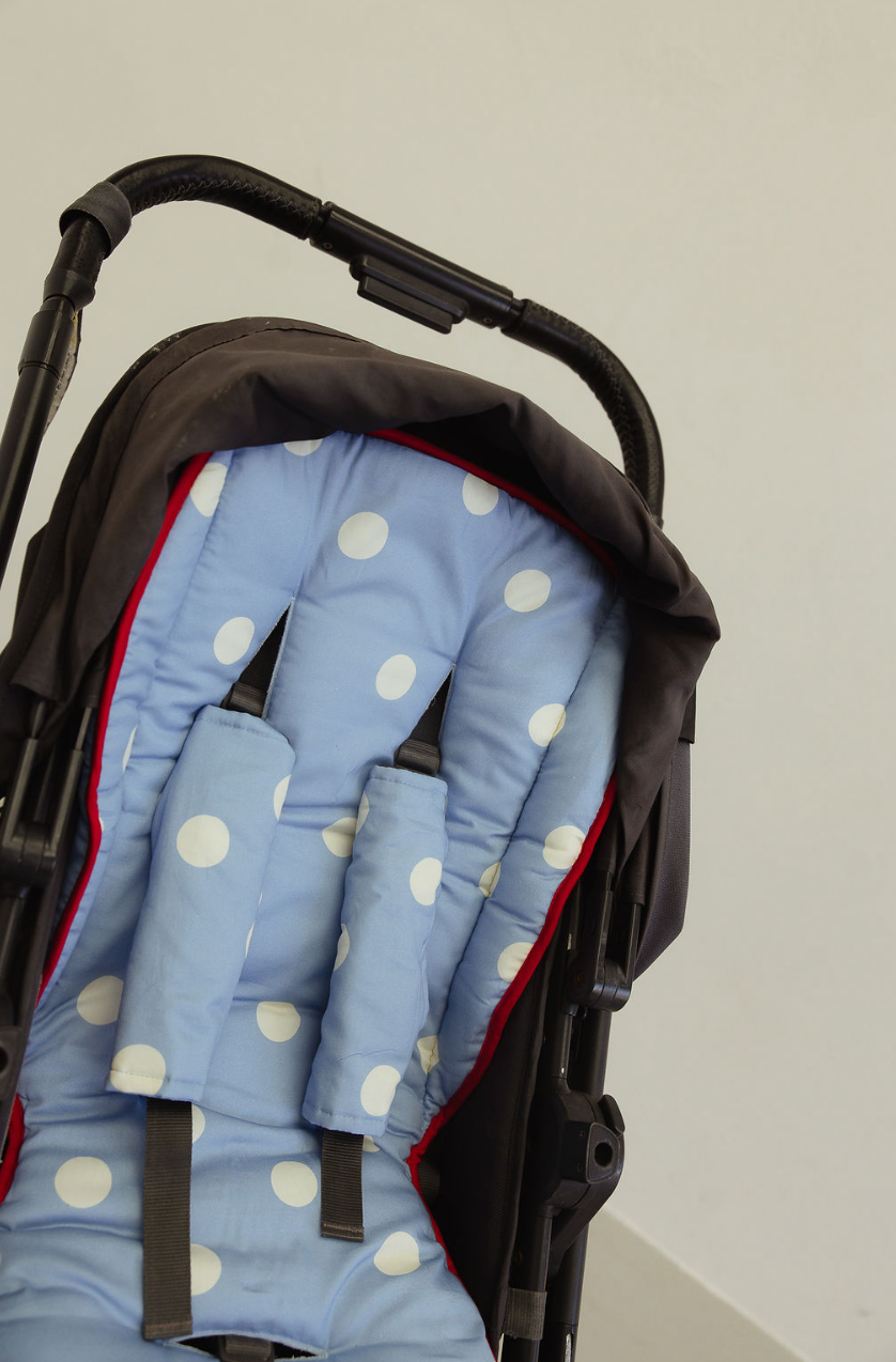 Pram liner - blue polka dot