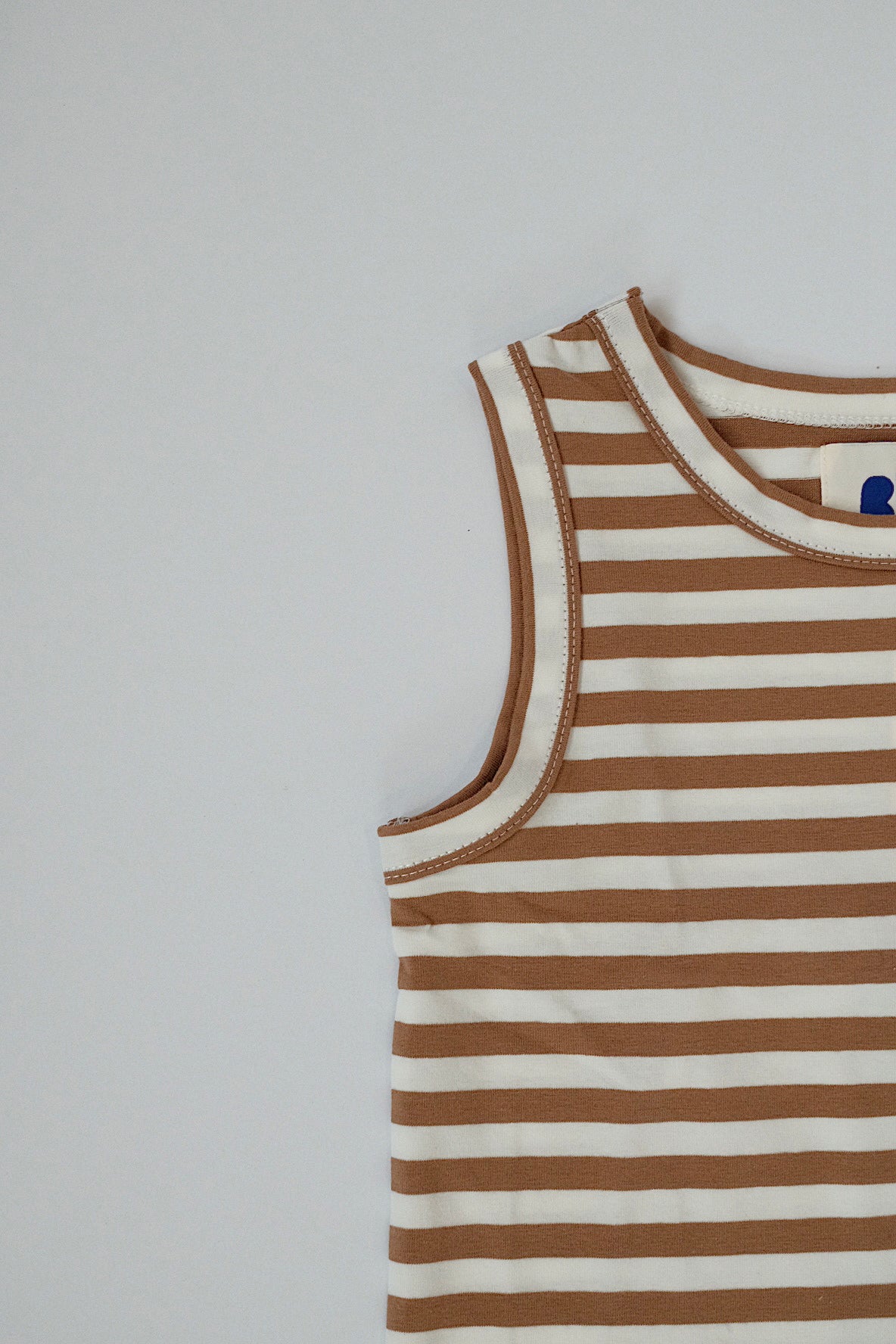 Stripe singlet - brown/milk