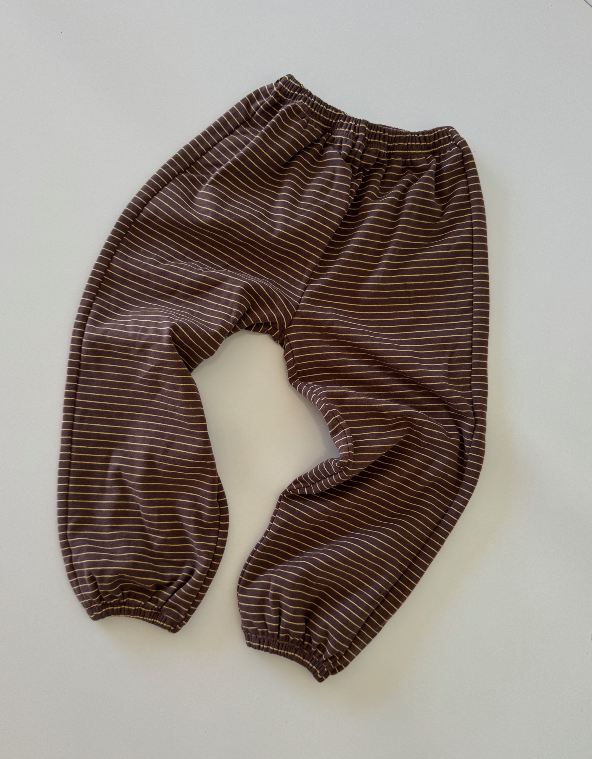 Tracky dacks - brown/yellow stripe